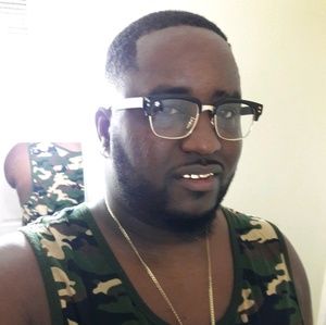 Meet your Posher, Dexter